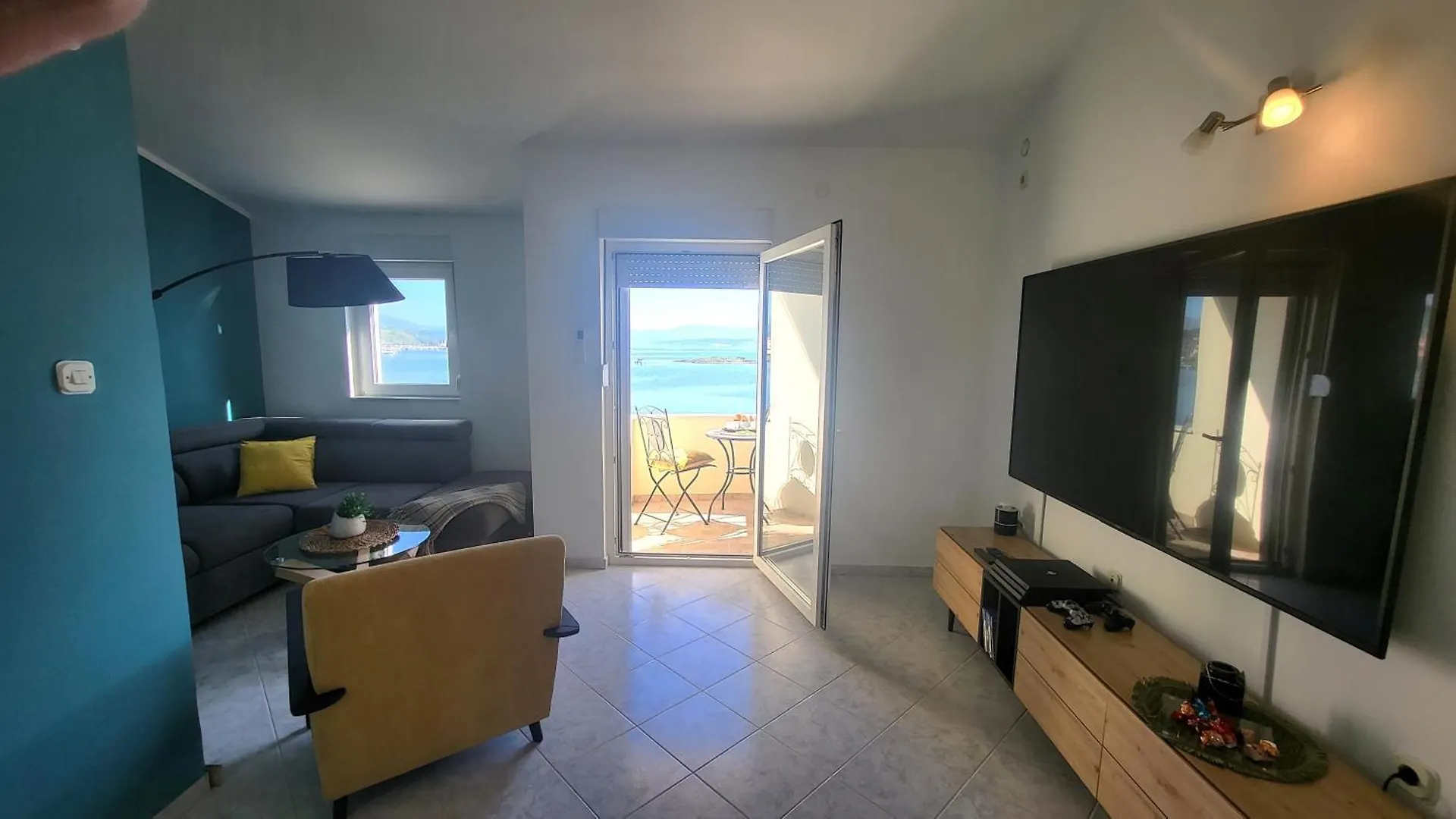 Sveti Duh Apartment Seaview Posedarje